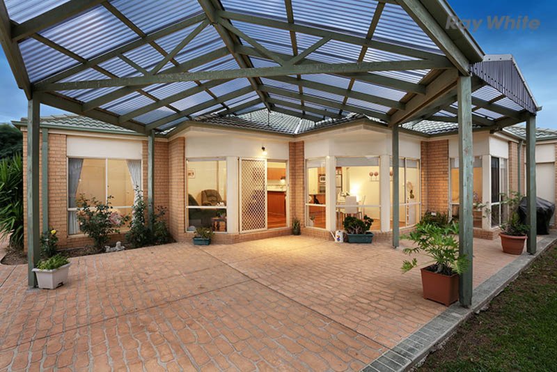 Photo - 3 Dolphin Crescent, Point Cook VIC 3030 - Image 16