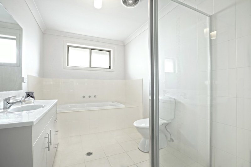 Photo - 3 Domus Street, Glenmore Park NSW 2745 - Image 6