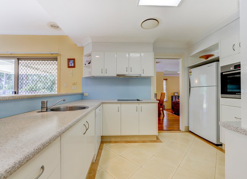 Photo - 3 Doncaster Court, Robina QLD 4226 - Image 8