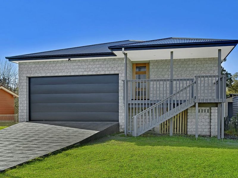 3 Dora Street, Dora Creek NSW 2264