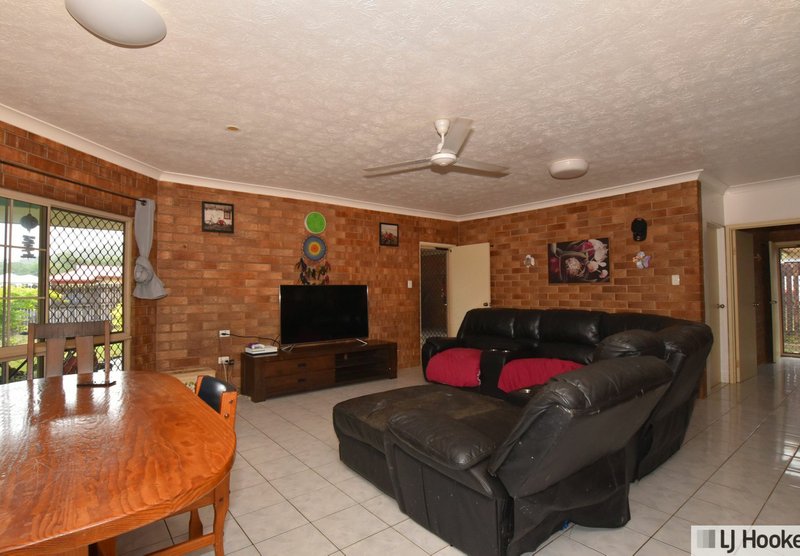 Photo - 3 Dore Street, Tully QLD 4854 - Image 2