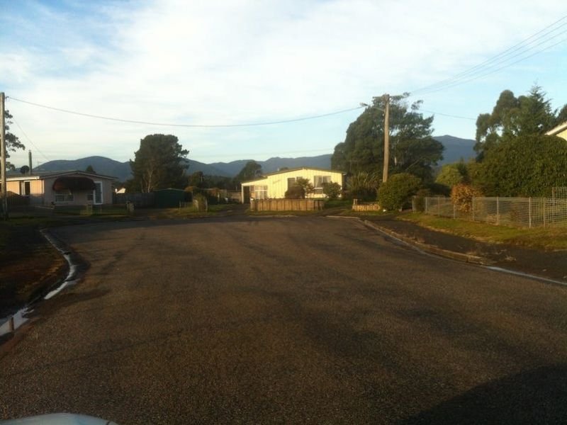 Photo - 3 Doric Court, Zeehan TAS 7469 - Image 2