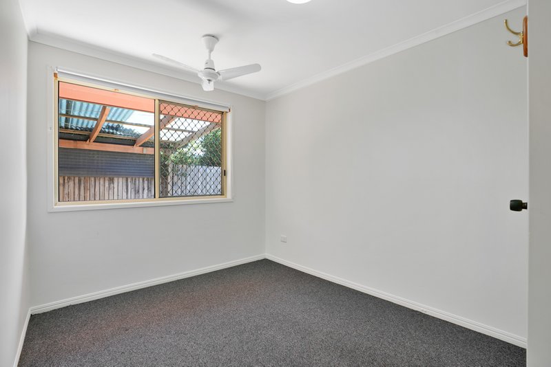 Photo - 3 Dorset Close, New Auckland QLD 4680 - Image 7