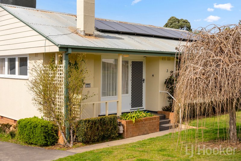 Photo - 3 Downey Street, Karabar NSW 2620 - Image 4