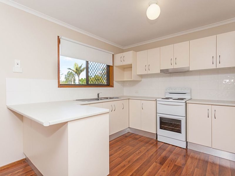 Photo - 3 Dracon Street, Regents Park QLD 4118 - Image 5