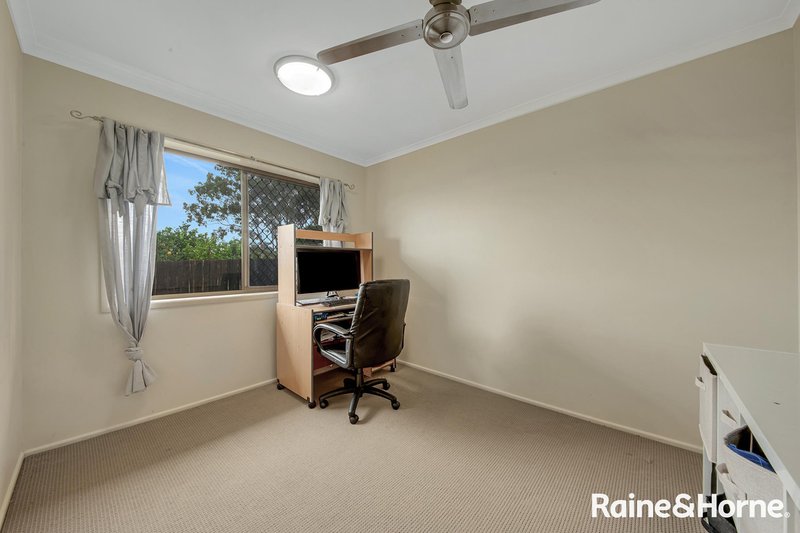 Photo - 3 Drummond Court, Tannum Sands QLD 4680 - Image 11