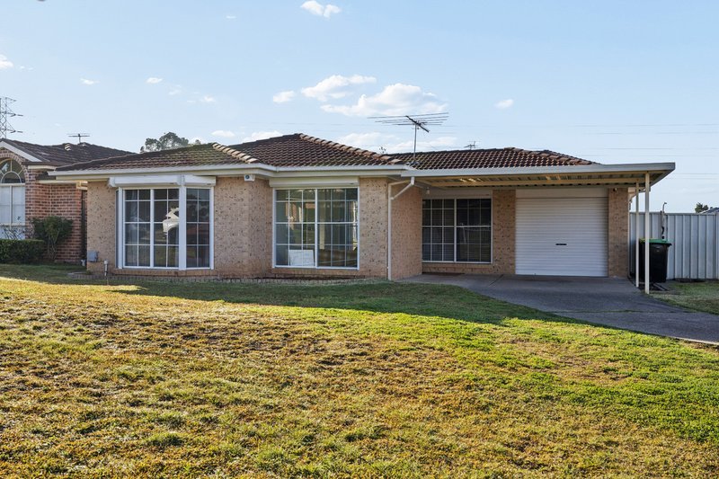 Photo - 3 Duck Place, Hinchinbrook NSW 2168 - Image 1