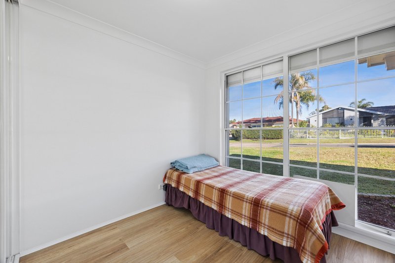 Photo - 3 Duck Place, Hinchinbrook NSW 2168 - Image 9