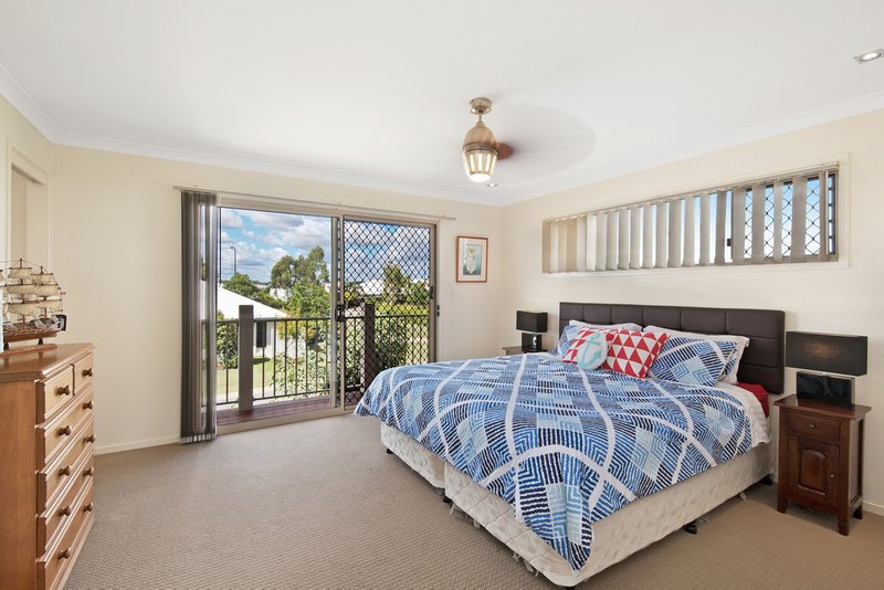 Photo - 3 Dunes Crescent, North Lakes QLD 4509 - Image 5