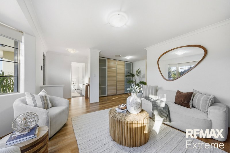 Photo - 3 Dunlop Rise, Kinross WA 6028 - Image 6
