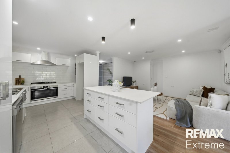 Photo - 3 Dunlop Rise, Kinross WA 6028 - Image 11