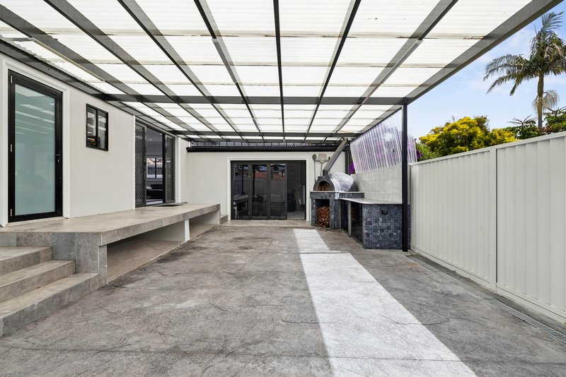 Photo - 3 Dunlop Street, Roselands NSW 2196 - Image 9