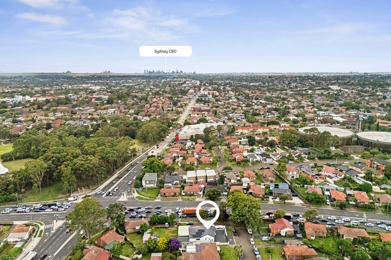 Photo - 3 Dunlop Street, Roselands NSW 2196 - Image 13