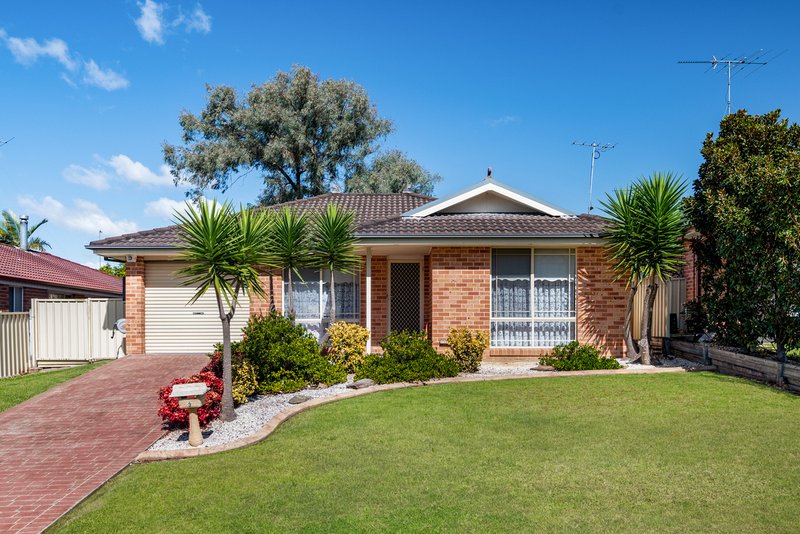 3 Dunna Place, Glenmore Park NSW 2745