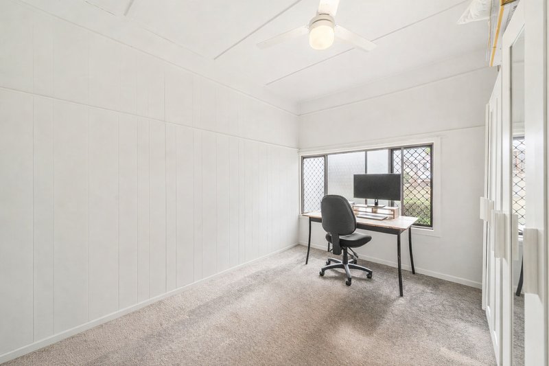 Photo - 3 Dunns Terrace, Scarborough QLD 4020 - Image 9