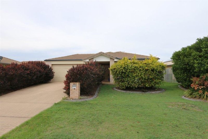 3 Dunwich Ct , Sandstone Point QLD 4511