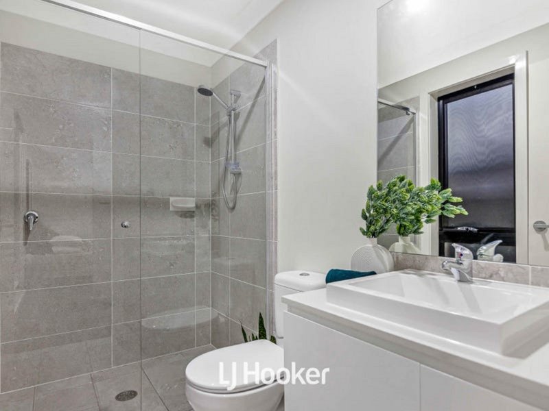 Photo - 3 Durga Crescent, Riverstone NSW 2765 - Image 8