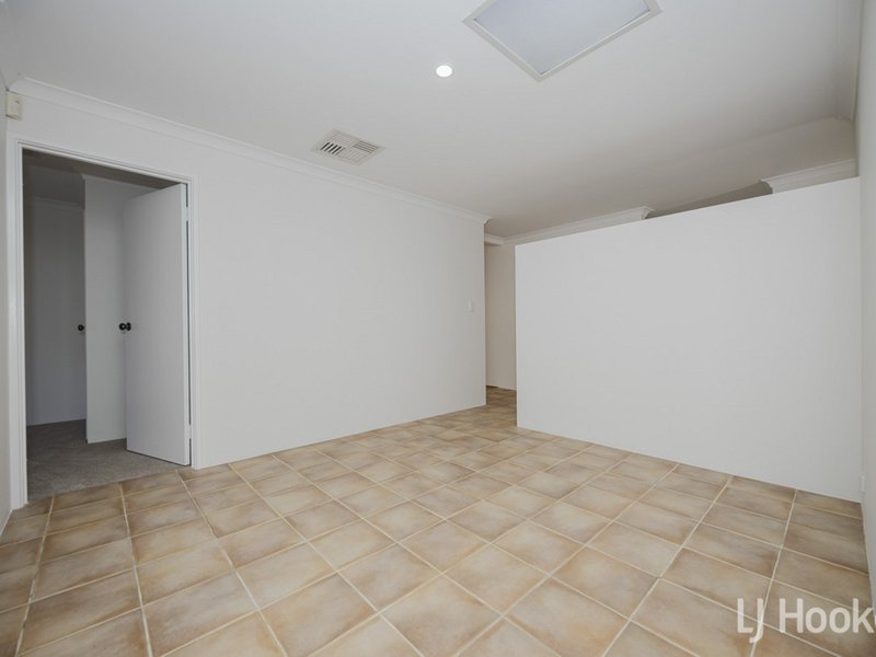 Photo - 3 Durley Way, Butler WA 6036 - Image 9