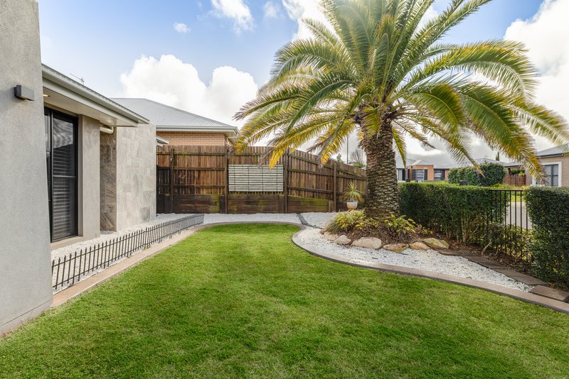 Photo - 3 Eadie Street, Kearneys Spring QLD 4350 - Image 2