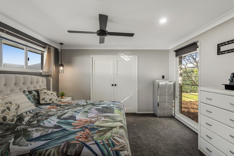 Photo - 3 Eadie Street, Kearneys Spring QLD 4350 - Image 12