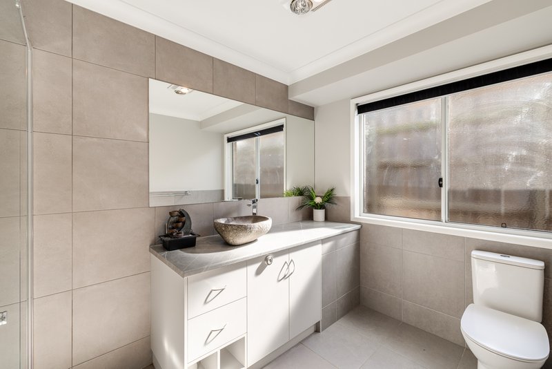Photo - 3 Eadie Street, Kearneys Spring QLD 4350 - Image 14