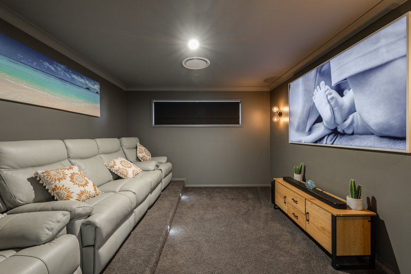 Photo - 3 Eadie Street, Kearneys Spring QLD 4350 - Image 20