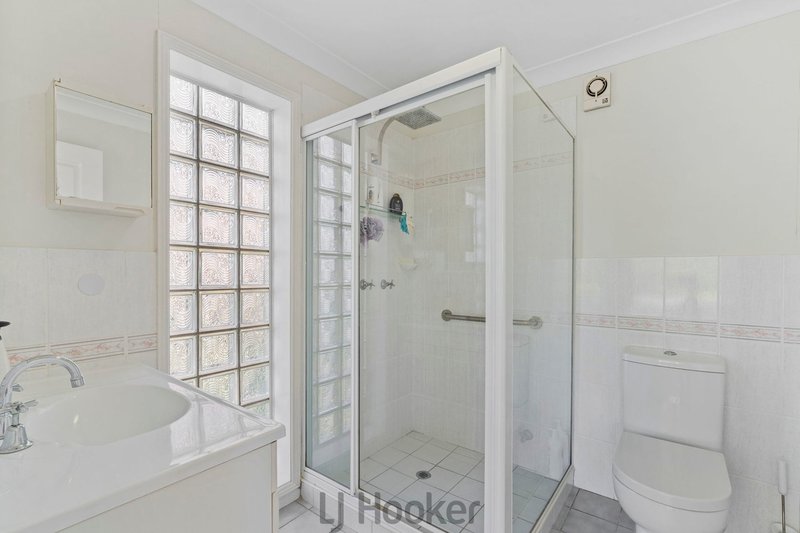 Photo - 3 Ealing Crescent, Fishing Point NSW 2283 - Image 16