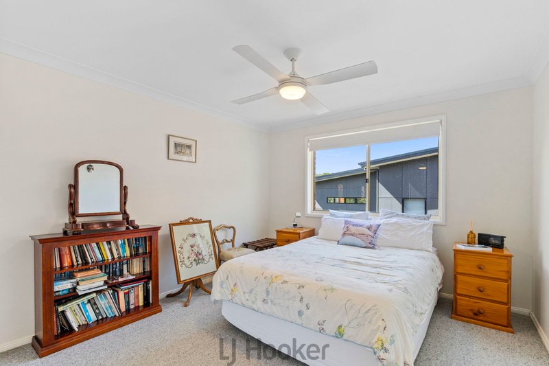 Photo - 3 Ealing Crescent, Fishing Point NSW 2283 - Image 17