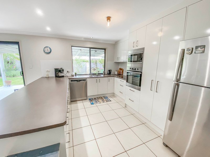 Photo - 3 Earl Court, Landsborough QLD 4550 - Image 3