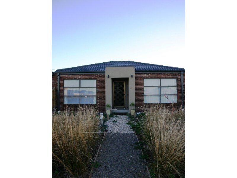 Photo - 3 Earlsferry Lane, Deer Park VIC 3023 - Image 5