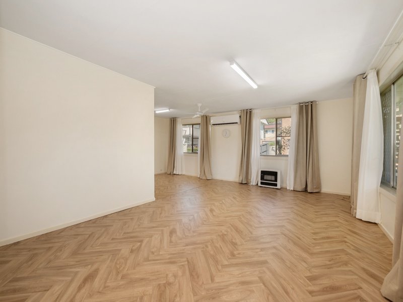 Photo - 3 Eastside Place, East Lismore NSW 2480 - Image 4