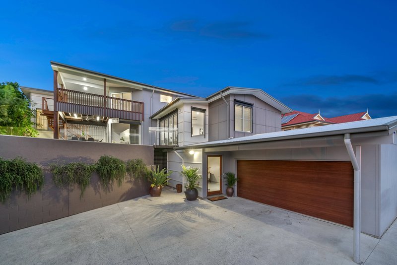 3 Edgewater Court, Murrumba Downs QLD 4503