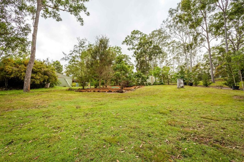 Photo - 3 Edith Road, Mothar Mountain QLD 4570 - Image 12