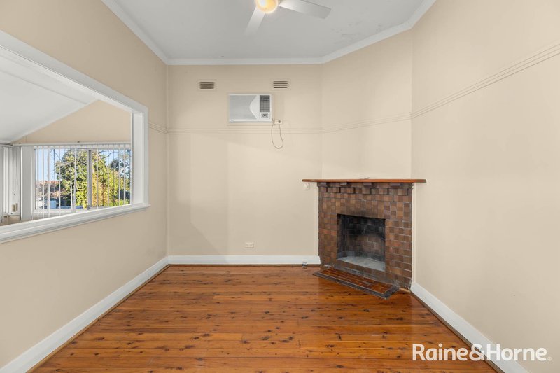 Photo - 3 Edith Street, Waratah NSW 2298 - Image 2