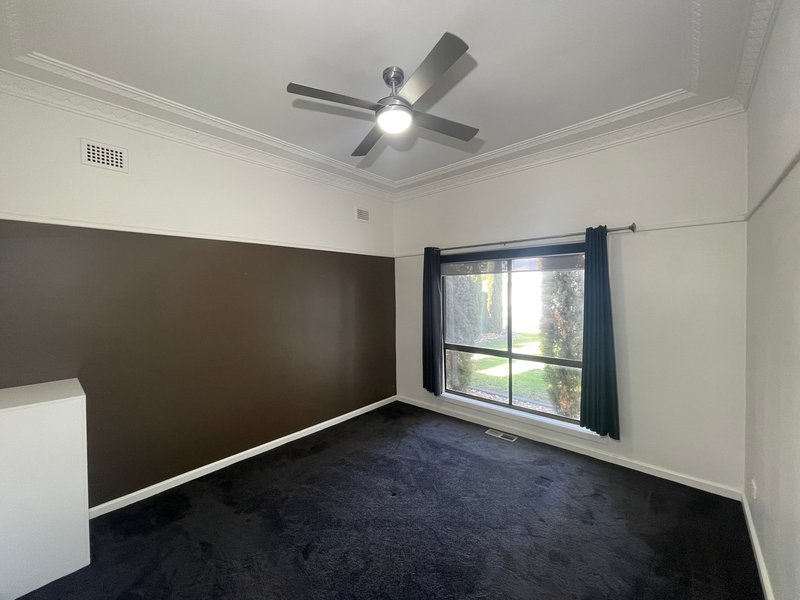 Photo - 3 Edmondson Avenue, Griffith NSW 2680 - Image 6