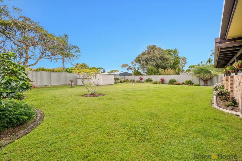 Photo - 3 Edward Avenue, Pottsville NSW 2489 - Image 3