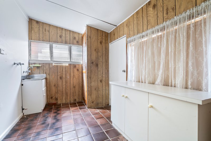 Photo - 3 Eileen Street, Hadfield VIC 3046 - Image 9