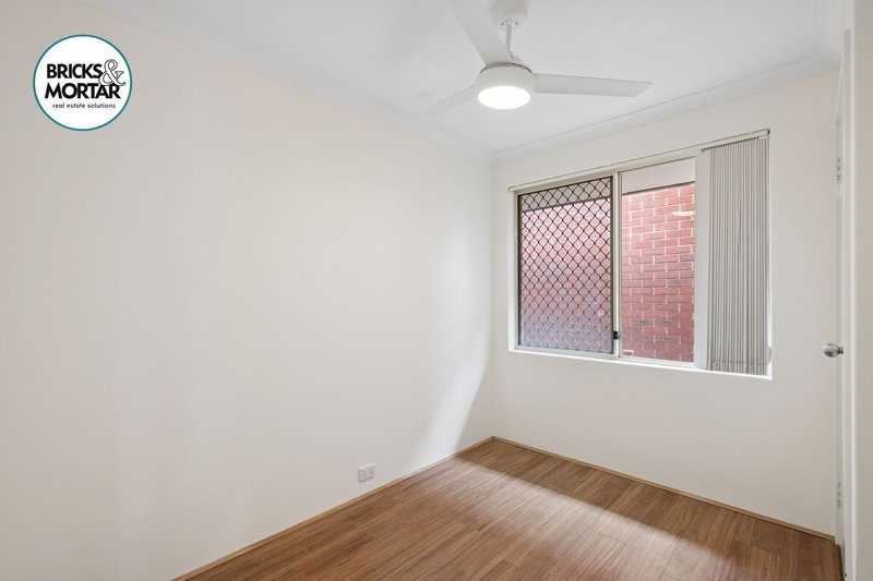 Photo - 3 Eldridge Grove, Cannington WA 6107 - Image 6