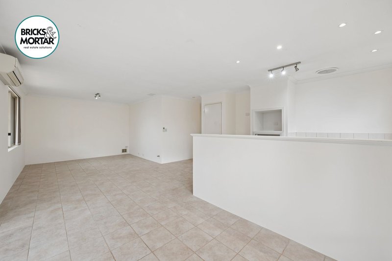 Photo - 3 Eldridge Grove, Cannington WA 6107 - Image 13