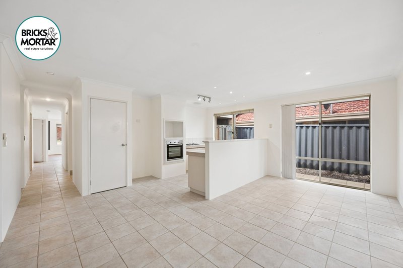 Photo - 3 Eldridge Grove, Cannington WA 6107 - Image 14