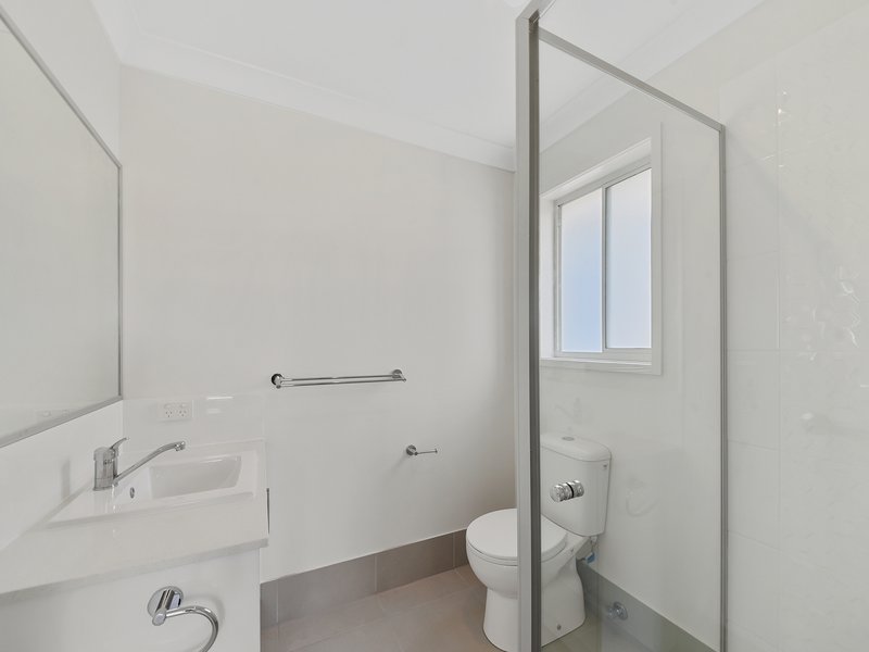 Photo - 3 Elite Street, Park Ridge QLD 4125 - Image 8