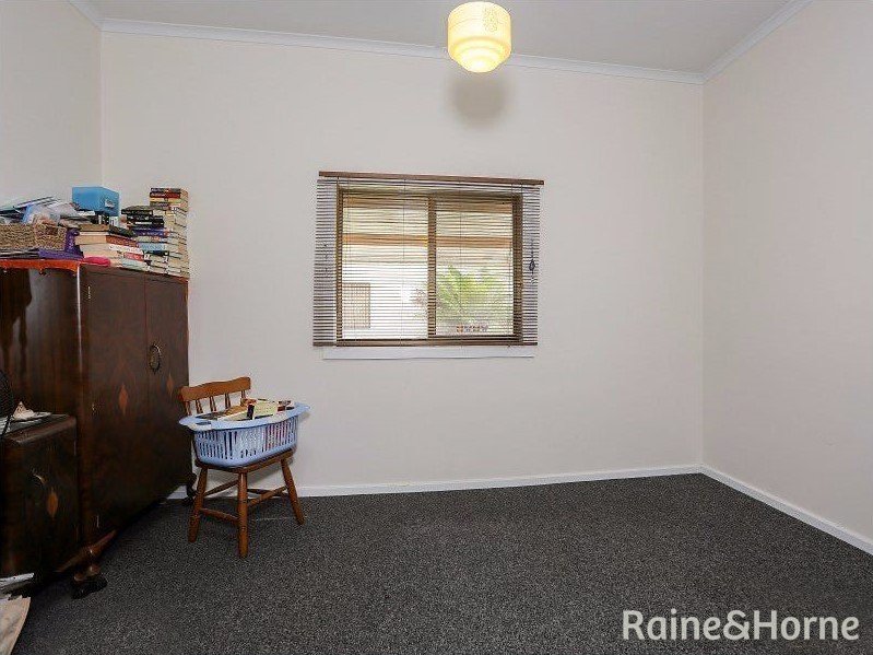 Photo - 3 Elizabeth Street, Abermain NSW 2326 - Image 4