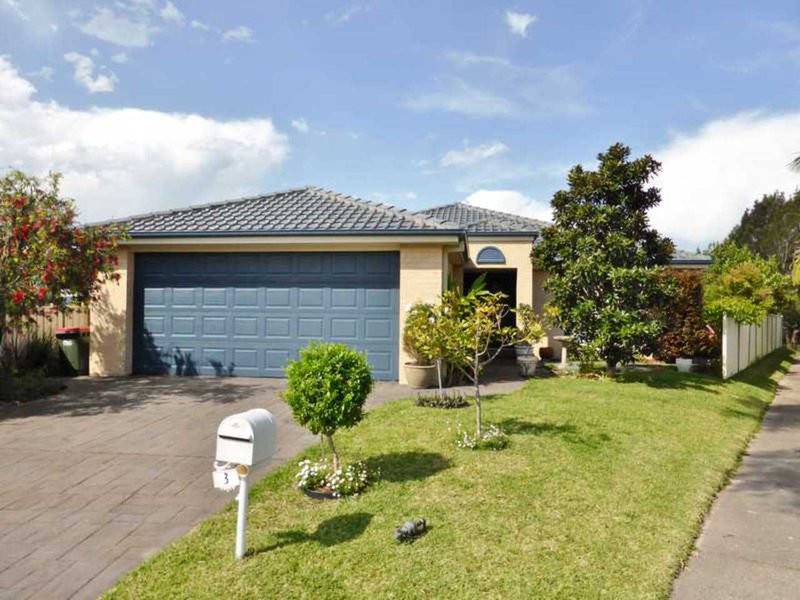 3 Ell Close, Forster NSW 2428