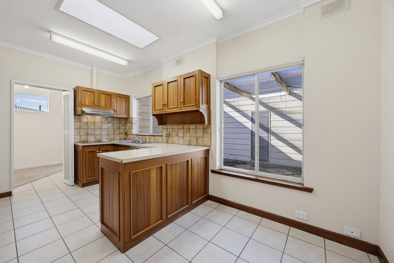 Photo - 3 Elm Avenue, Murray Bridge SA 5253 - Image 12