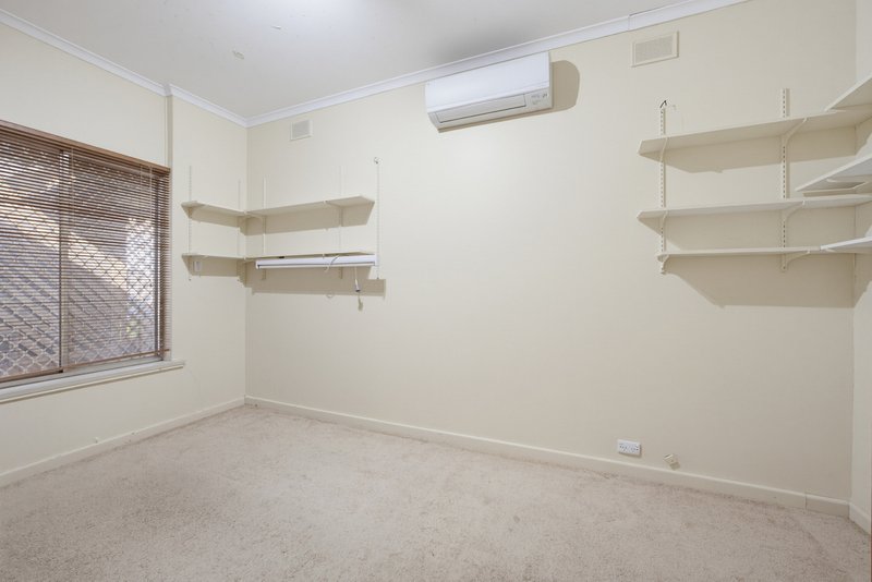Photo - 3 Elm Avenue, Murray Bridge SA 5253 - Image 17