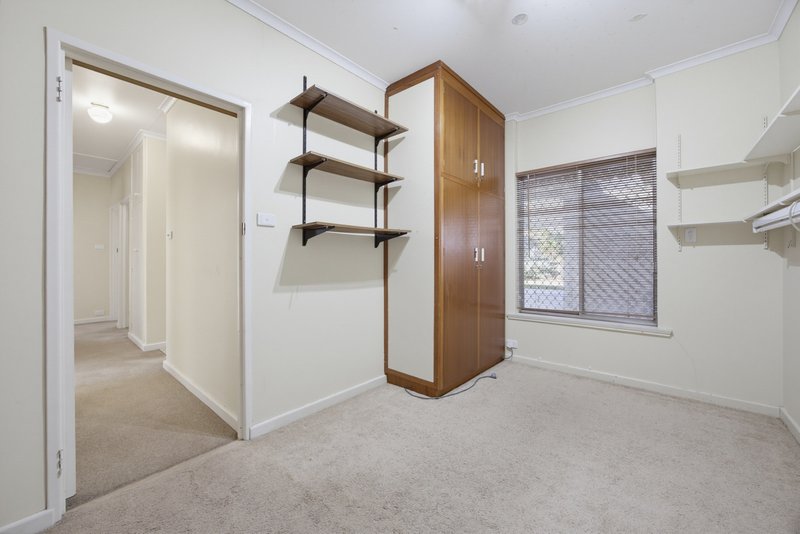 Photo - 3 Elm Avenue, Murray Bridge SA 5253 - Image 18