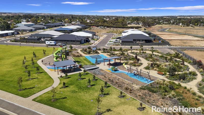 Photo - 3 Elysium Boulevard, Strathalbyn SA 5255 - Image 28