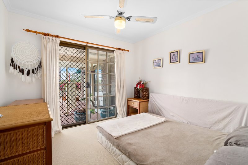 Photo - 3 Emerald Court, Carrara QLD 4211 - Image 8