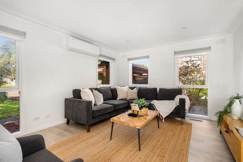 Photo - 3 Emora Court, Frankston VIC 3199 - Image 8