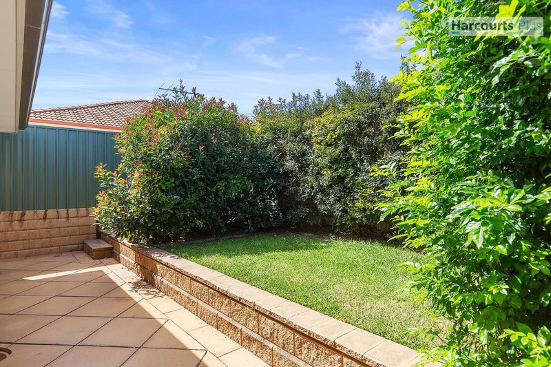 Photo - 3 Erebus Glen, Hallett Cove SA 5158 - Image 16